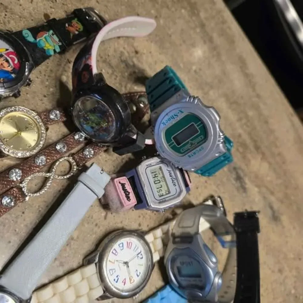 Project Lot #A66 of watches